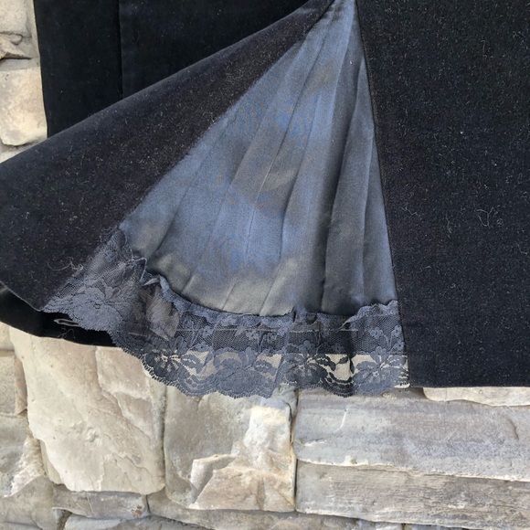 CLUB MONACO / black velvet pencil skirt - Picture 4 of 7